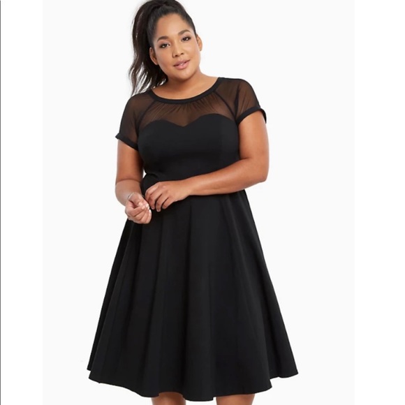 BLACK MESH INSET SWING DRESS - Picture 2 of 6